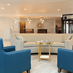Radisson DEN